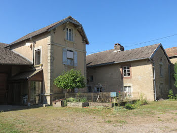 maison à La Neuvelle-lès-Lure (70)