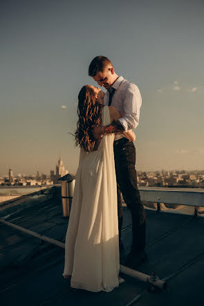 Wedding photographer Jenya Johnston (jenyajohnston). Photo of 20 October 2021