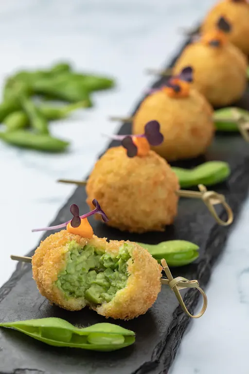 Edamame Poppers (5 pcs)