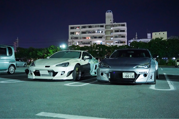 86のRocket Bunny・一眼・秋ドレ♫・愛車お気に入り写真バトン・沖縄に関するカスタム事例の投稿画像2枚目