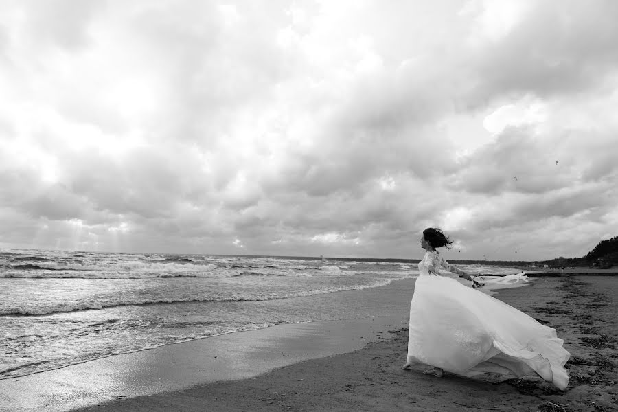 Fotógrafo de casamento Pavel Salnikov (pavelsalnikov). Foto de 3 de agosto 2018