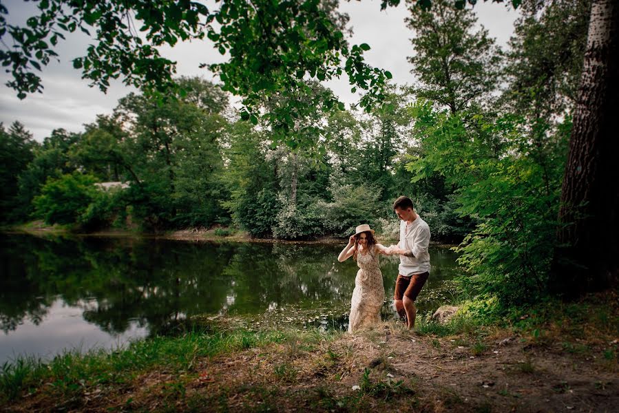 Wedding photographer Natalya Bochek (natalibocheck). Photo of 18 June 2019