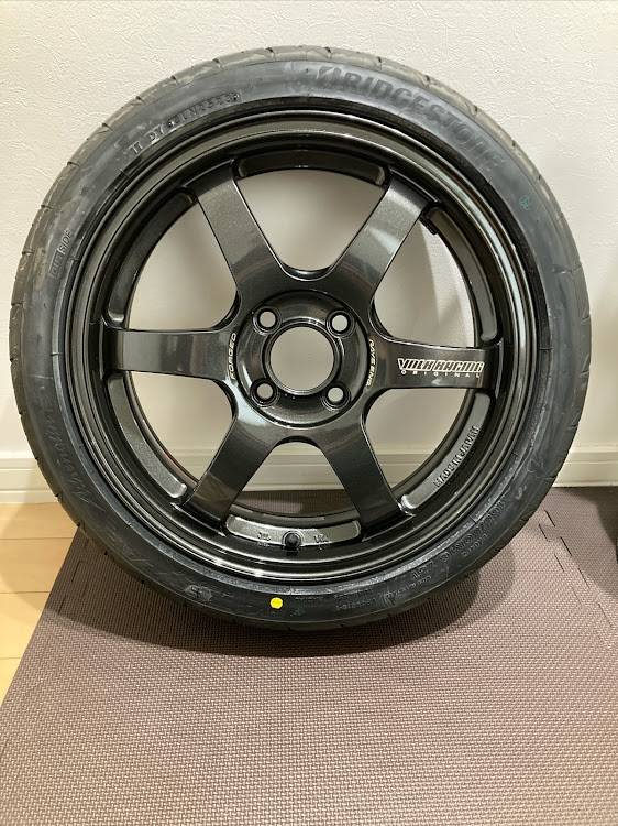 アルトワークスのTE37・RAYSに関するカスタム事例の投稿画像1枚目
