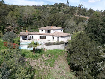 maison à Les adrets-de-l'esterel (83)