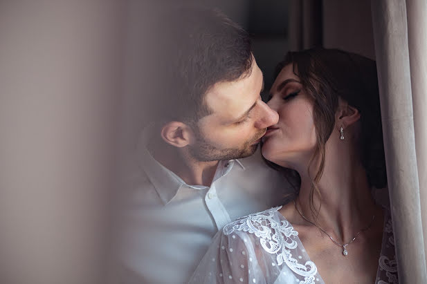 Nhiếp ảnh gia ảnh cưới Oleksandr Titarchuk (tytar). Ảnh của 24 tháng 7 2020