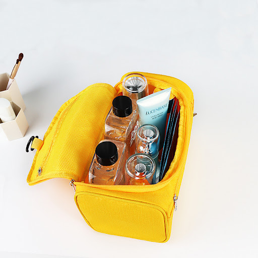Title 3, Multifunctional Portable Cosmetic Bag Perfect f...