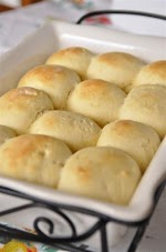 30 Minute Rolls was pinched from <a href="http://www.yourhomebasedmom.com/30-minute-rolls/" target="_blank">www.yourhomebasedmom.com.</a>