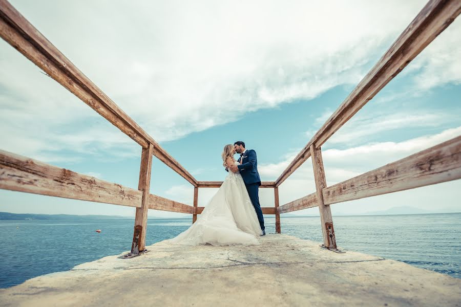 Fotógrafo de casamento Giorgos Begas (georgebegas). Foto de 18 de maio 2022