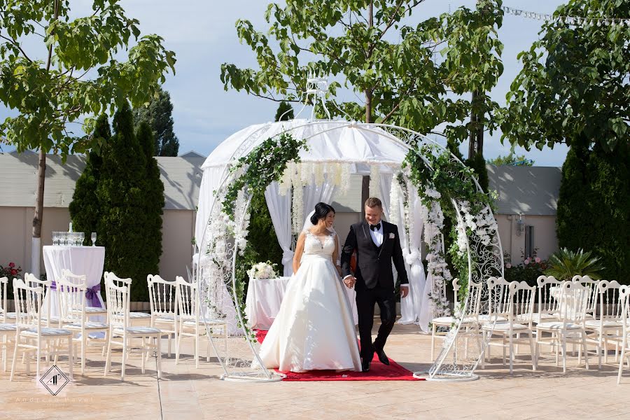 Wedding photographer Andreea Pavel (andreeapavel). Photo of 4 December 2018