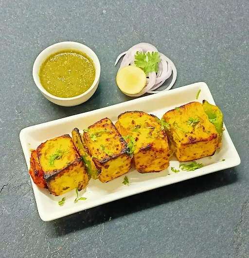 Smoky Paneer Tikka