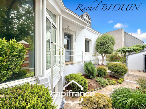 House with terrace 1