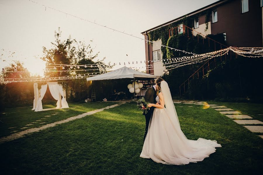 Fotógrafo de casamento Anastasiya Kosach (nastyakosach). Foto de 17 de setembro 2016