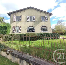 maison à Lesparre-Médoc (33)