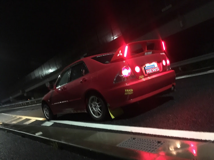 アルテッツァのドライブに関するカスタム事例の投稿画像2枚目