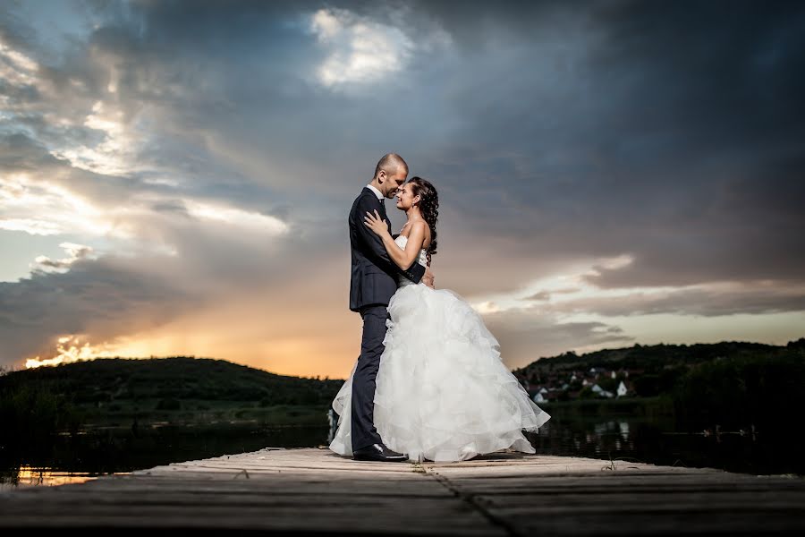 Photographe de mariage Zoltán Gyöngyösi (zedfoto). Photo du 5 août 2022