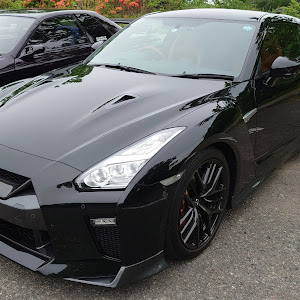 NISSAN GT-R R35