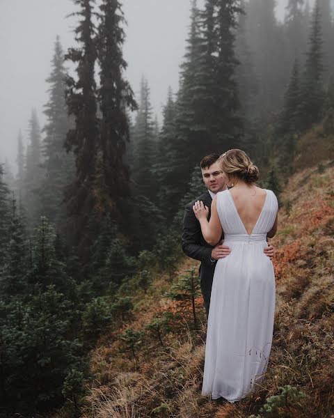 Fotógrafo de casamento Zoë Burchard (zoeburchard). Foto de 7 de setembro 2019