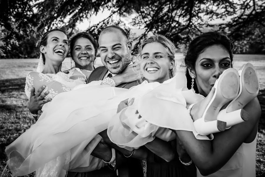 Wedding photographer Julien Laurent-Georges (photocamex). Photo of 5 November 2020