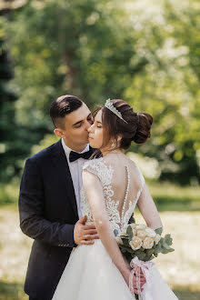 Fotógrafo de casamento Yuliya Zubkova (zubkovayulya). Foto de 20 de agosto 2022