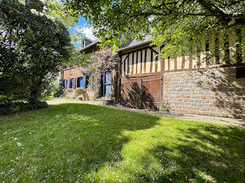 maison à Saint-Georges-de-Rouelley (50)