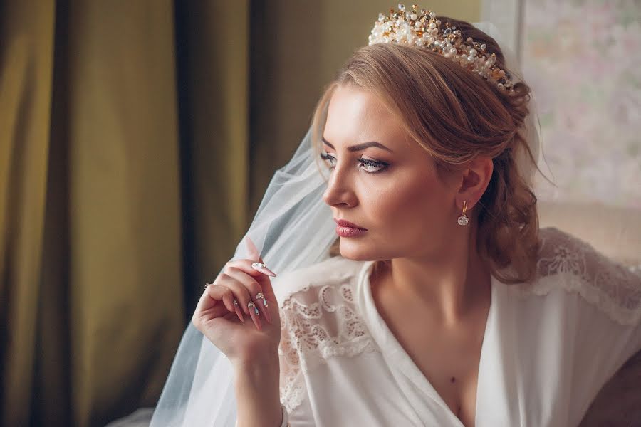 Wedding photographer Liliya Kipeschuk (liliakipeshyk25). Photo of 3 February 2017