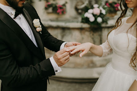 Fotografo di matrimoni Aleksandra Shulga (photololacz). Foto del 13 agosto 2019