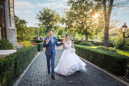 Wedding photographer Csaba Székelyhídi (csabaszekelyhidi). Photo of 3 December 2020