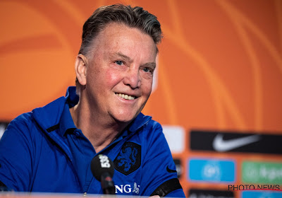 Van Gaal heeft vertrouwen in WK: "In Brazilië hadden we Van Persie en Robben, nu hebben we Depay en Bergwijn"