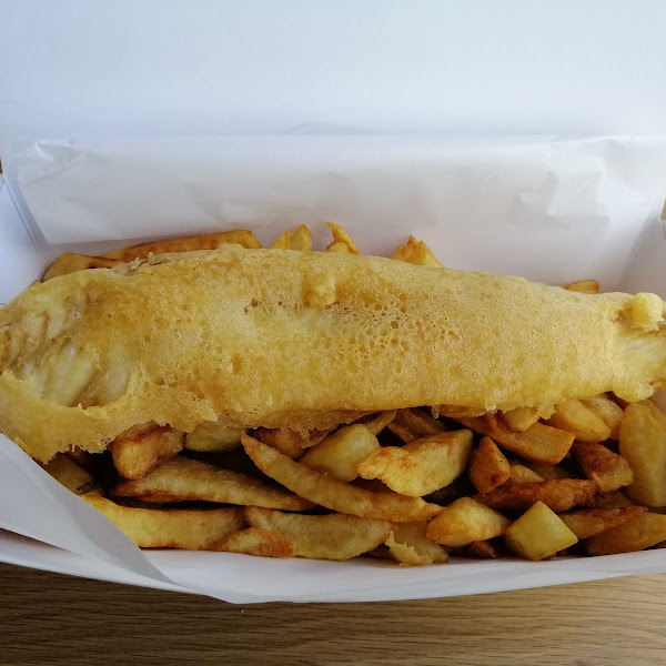 Gluten-Free Fish & Chips at Bizzie Lizzie's, Swadford Street