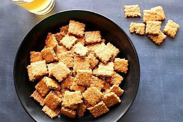 Homemade Honey Sesame Seed Crackers