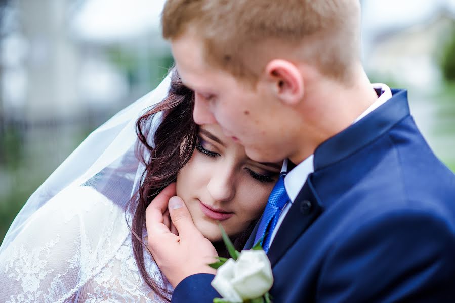 Fotógrafo de bodas Aleksandr Dyatko (sanchous45). Foto del 3 de octubre 2018