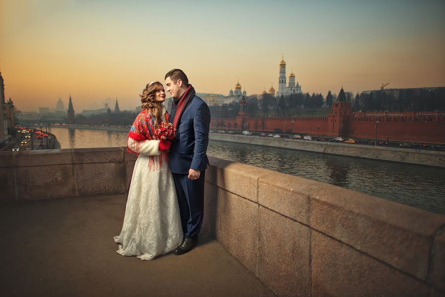 Wedding photographer Timofey Bogdanov (pochet). Photo of 21 November 2014