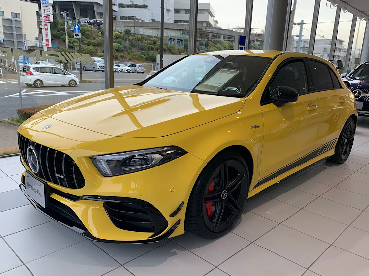 勇次 ふたたびさんが投稿した1日ラーメン2杯・メルセデスA45AMG・拉致られました・メルセデスディーラー襲撃・杉田家、奥津家はしごに関するカスタム事例の投稿画像5枚目