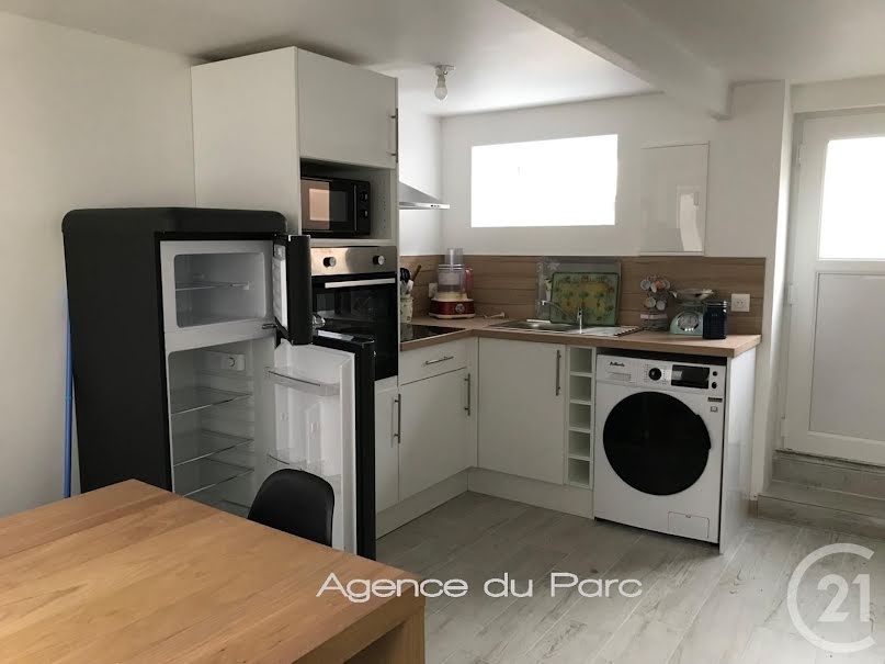 Location meublée maison 3 pièces 47.06 m² à Rives-en-Seine (76490), 600 €