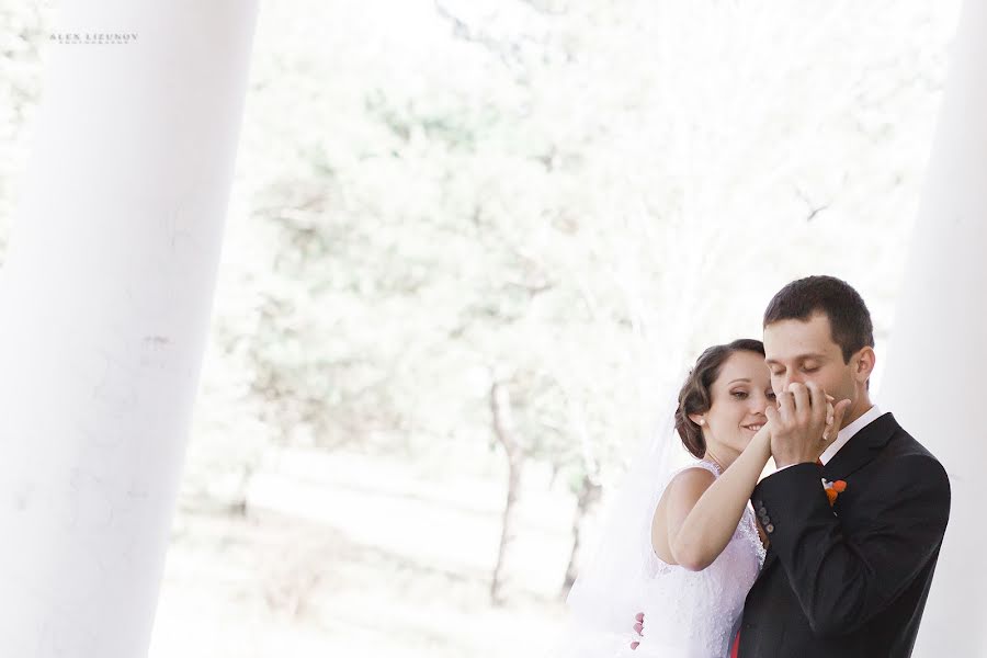 Wedding photographer Aleksandr Lizunov (lizunovalex). Photo of 9 September 2014