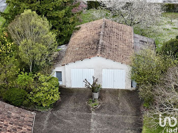 maison à Barbezieux-Saint-Hilaire (16)