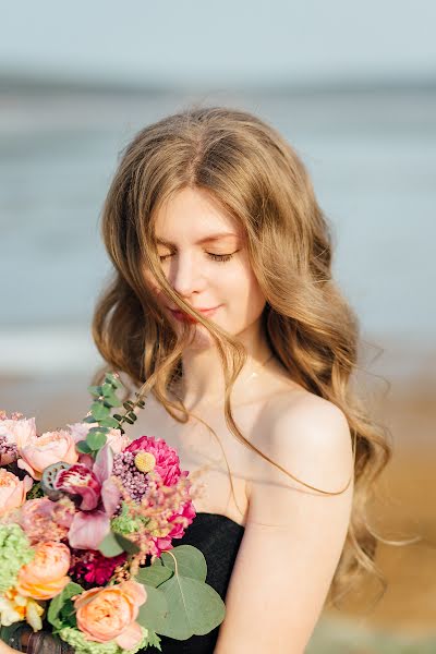 Fotograful de nuntă Sabina Ismaylova (sabinasmile). Fotografia din 6 mai 2017