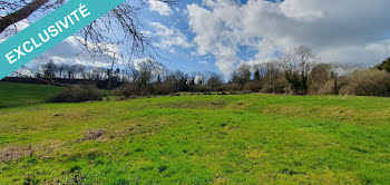 terrain à Olby (63)