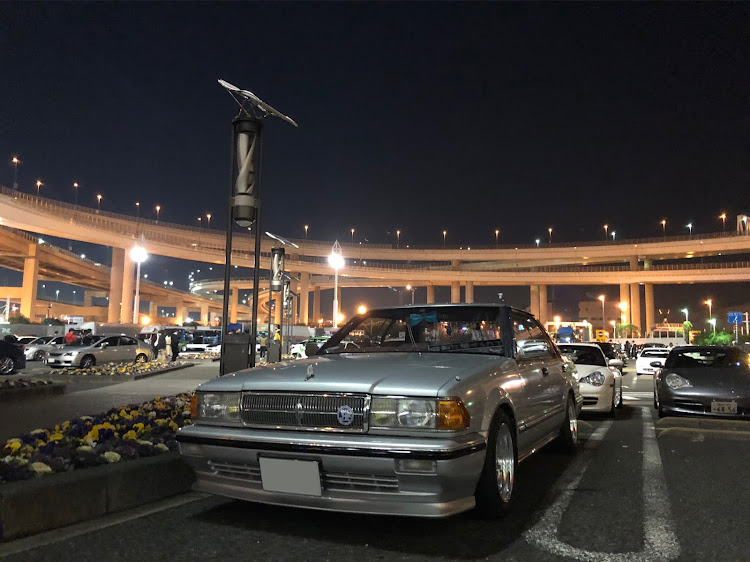 セドリックのドライブ・横浜・ハイソカー・大黒PA・夜景に関するカスタム事例の投稿画像1枚目