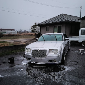 300C セダン LX57