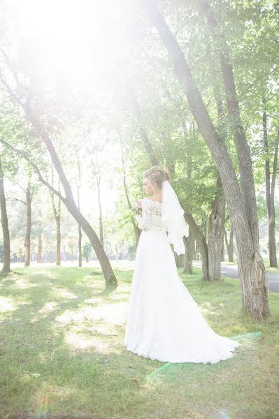 結婚式の写真家Elizaveta Karpunina (karpuninaliza)。2016 12月25日の写真