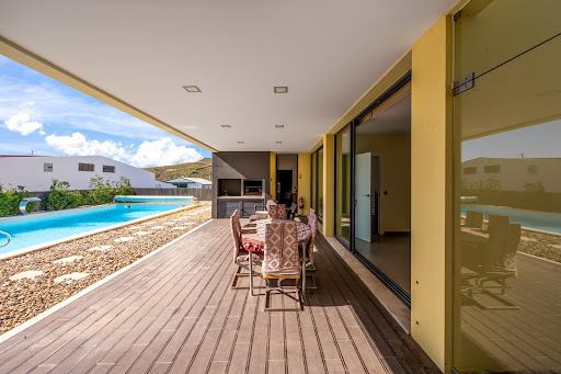 Propriété avec piscine 2