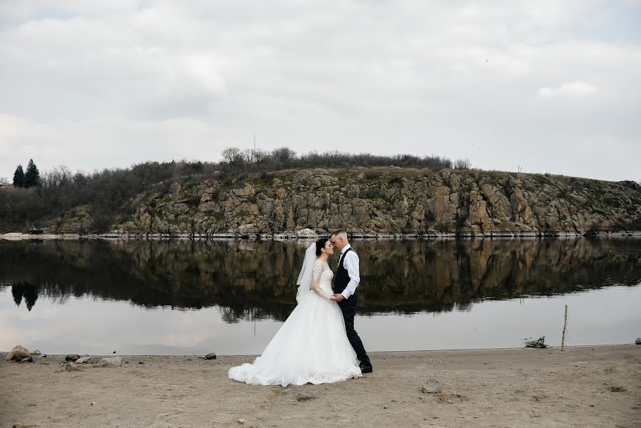 Φωτογράφος γάμων Anastasiya Marotchak (photocomora). Φωτογραφία: 5 Απριλίου 2023