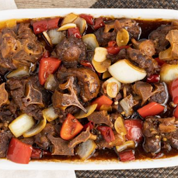 E1. Braised Oxtail / 红烧牛尾