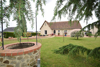 maison à La Chapelle-d'Aligné (72)