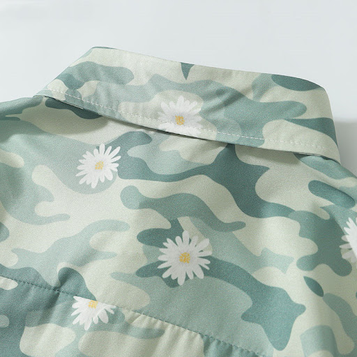 Title 4, Camouflage daisy print short sleeve shirt