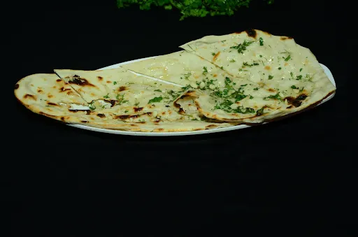 Cheese Garlic Naan