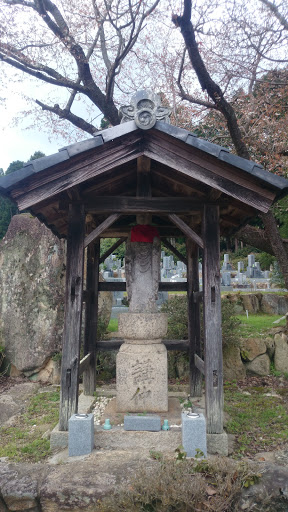 玉泉寺近くのお地蔵さま