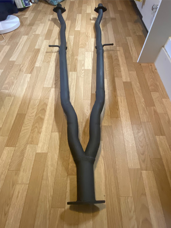 v37スカイライン 純正加工中間ストレート