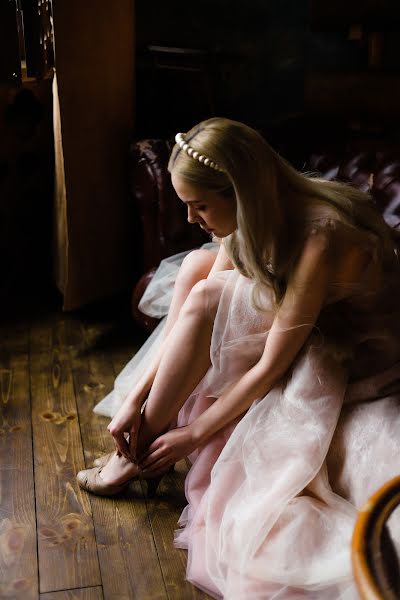 Wedding photographer Polina Zakharenko (zakharenko). Photo of 17 April 2019